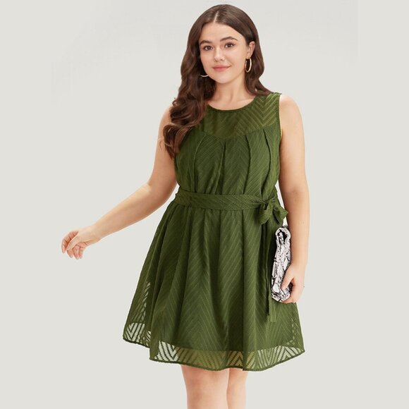 BloomChic Dresses & Skirts - NWT BloomChic Army Green Plisse Mesh Patchwork Belted Pleated Dress SZ 14-16/1X